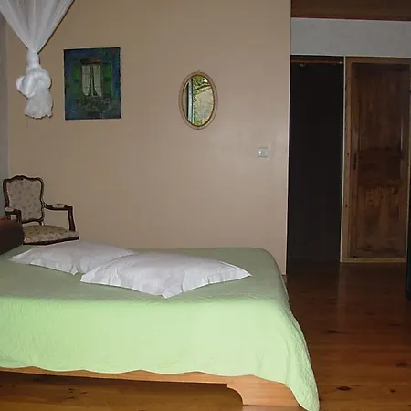 לינה וארוחת בוקר Chambres Et Table D'hotes Marliac